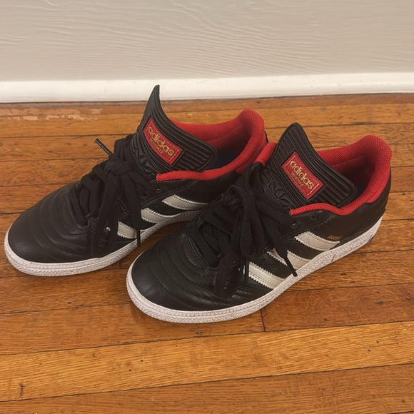 Adidas Busenitz Black and Red Sneakers Classic Design - Picture 2 of 2